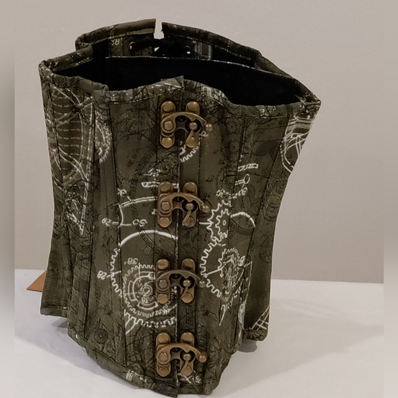 NWT Vintage Goth Size 22, Military Green & White Pattern Waist Trainer - Picture 1 of 9